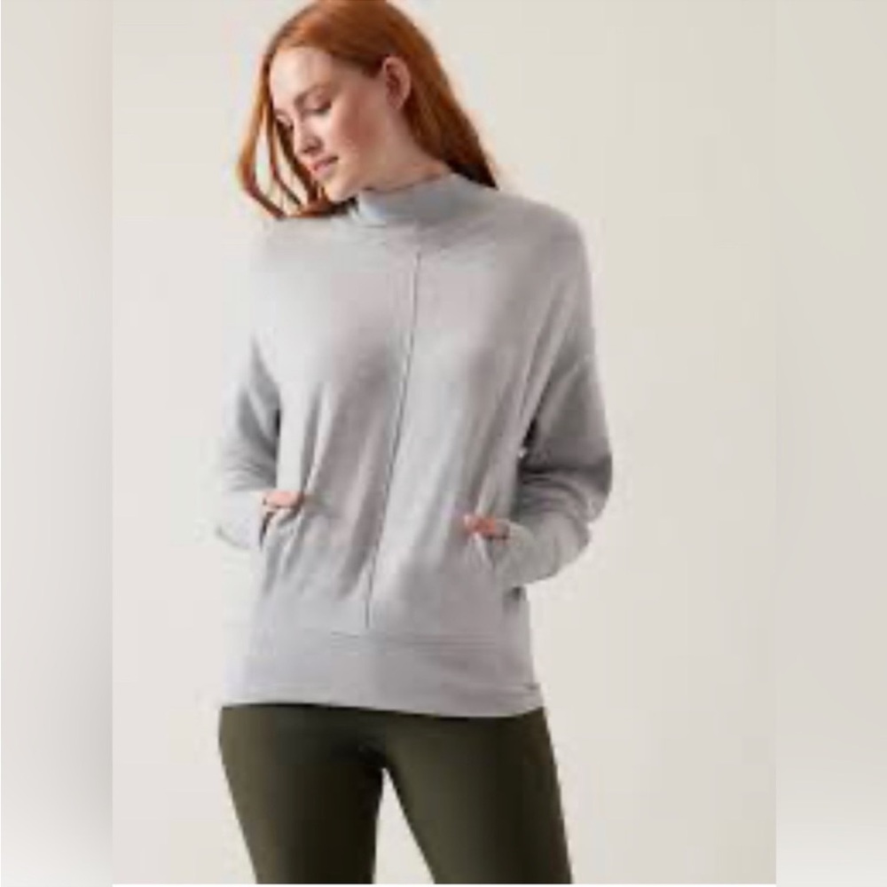 Athleta High Neck Apollo Crewneck Pullover in Gray - Size XL